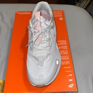 Womens Nike React Escape RN